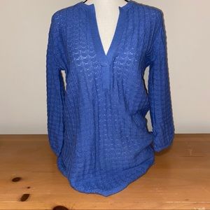 Calvin Klein || Periwinkle light weight sweater